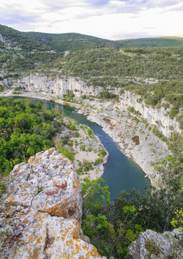 Bed and Breakfast Les Yourtes De Provence Saint-Paulet-de-Caisson Exteriér fotografie